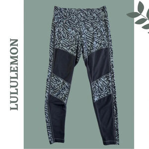 Lululemon Hot  to Street Legging Animal Print Mesh Inlay Grey Black
Size 10